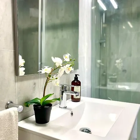 Apartment Gatu Sol, Junto A La Playa , Piscina, 2 Banos, Aire Cc, Terraza, 