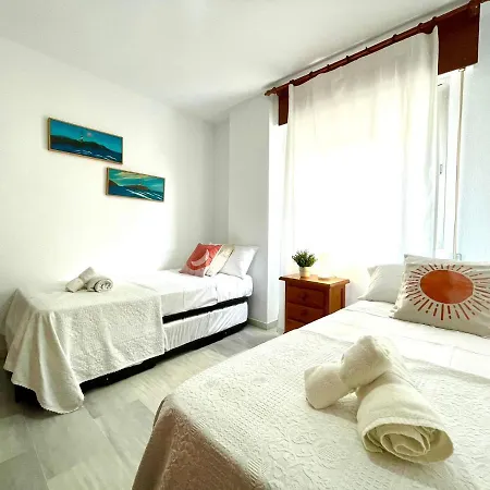 Gatu Sol, Junto A La Playa , Piscina, 2 Banos, Aire Cc, Terraza, 