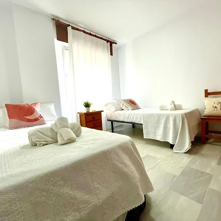 Apartmán Gatu Sol, Junto A La Playa , Piscina, 2 Banos, Aire Cc, Terraza, 